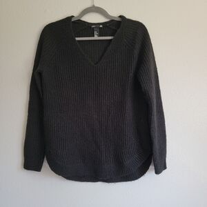 H&M Black V-Neck Sweater